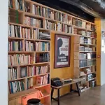 Hotell The Literary Man
