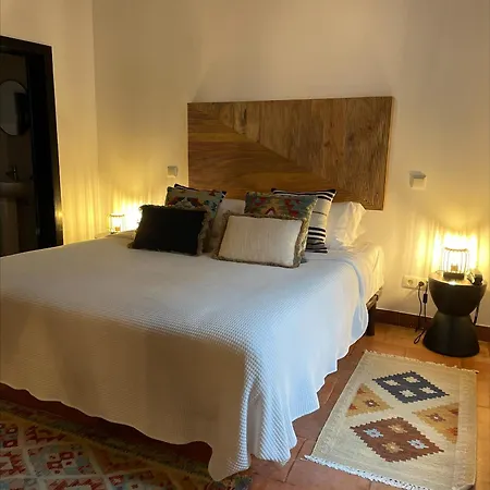 The Literary Man 4* Óbidos