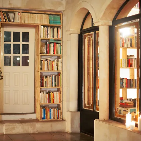 文人奥比多斯旅馆 4*