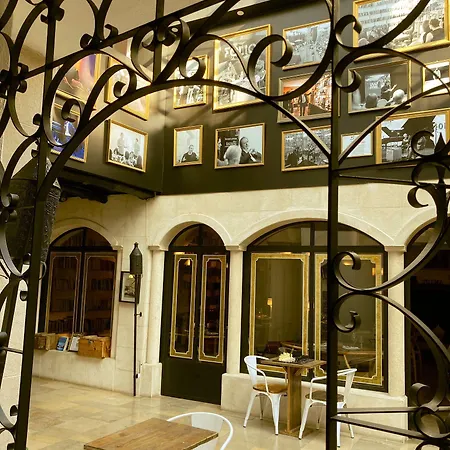 The Literary Man 4* Óbidos