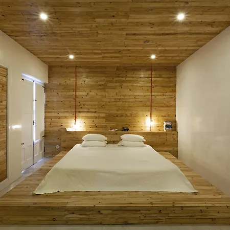 Hotel The Literary Man 4*