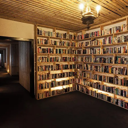 The Literary Man 4* Obidos
