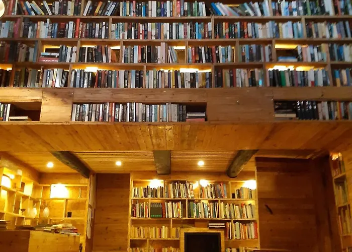 The Literary Man מלון אובידוס