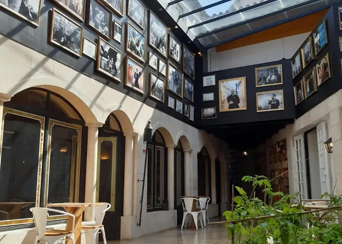 The Literary Man Hotel Óbidos