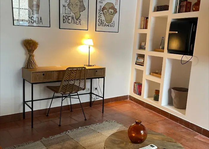 The Literary Man Hotel