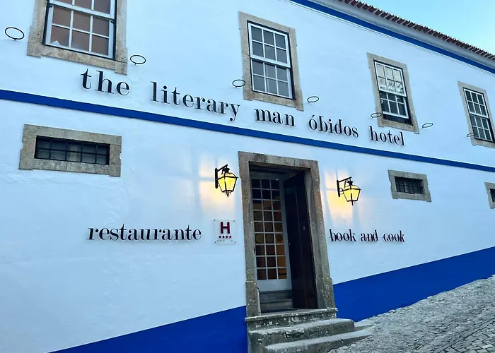 The Literary Man מלון