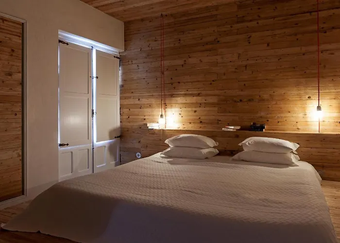 The Literary Man מלון