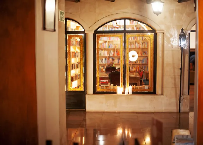 Hotell The Literary Man