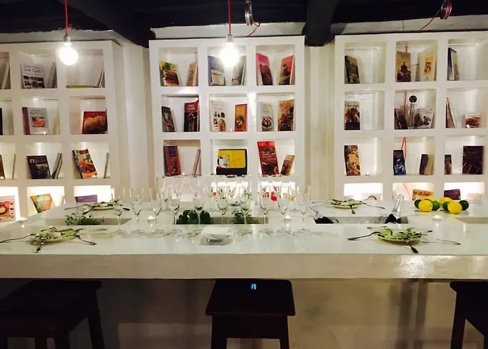 מלון The Literary Man אובידוס