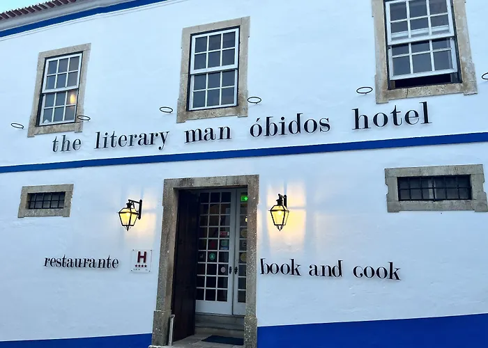 The Literary Man Hotel Óbidos